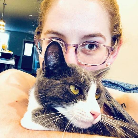 Meet your Posher, Sacha - Picture 1 of 1